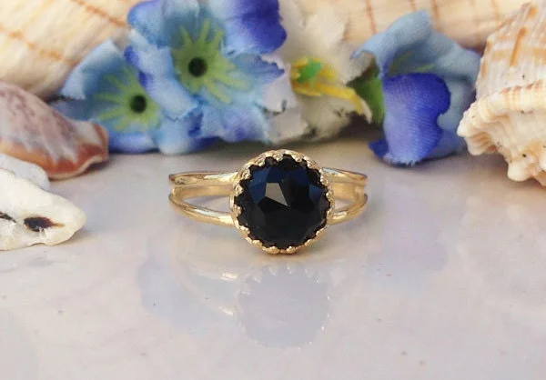 Citrine Gemstone Rings in a Modern Minimalist StyleBlack Onyx Ring - December Birthstone - Simple Double Band Round Crown Ring with Black Onyx Stone