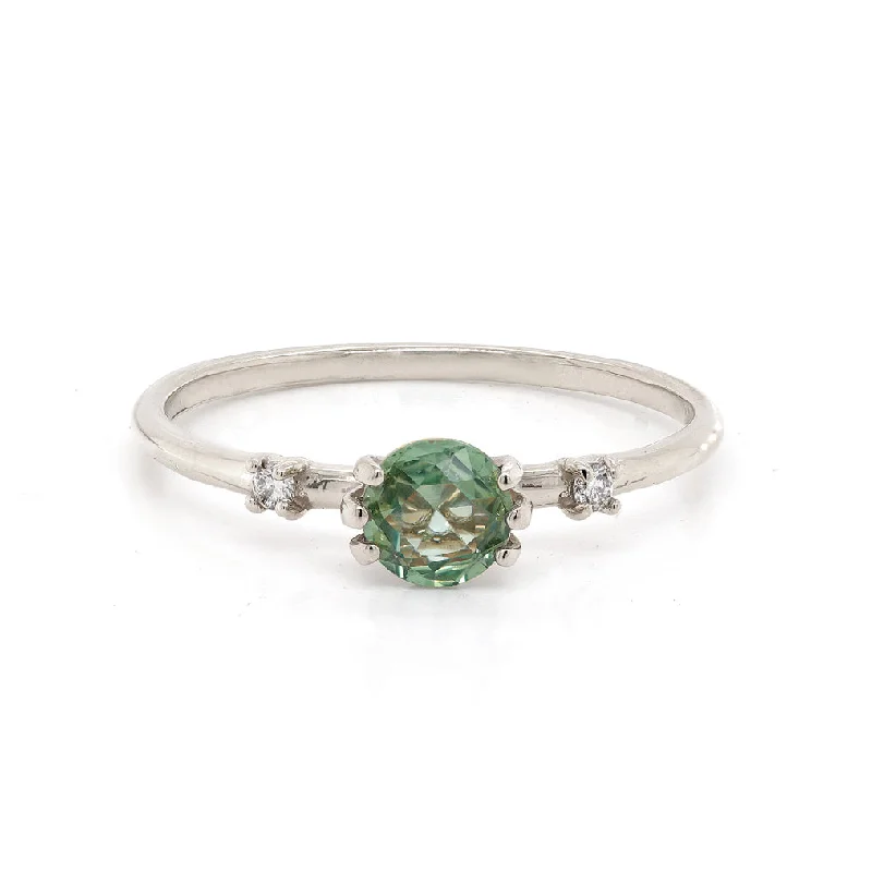 Alexandrite Gemstone Rings with a Chameleon - like Color ChangeLana | green sapphire & diamonds