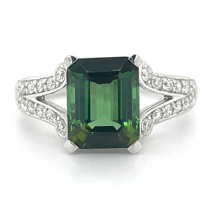 Aquamarine Gemstone Rings with a Nautical - Themed Setting9ct White Gold Earth Grown Green Tourmaline & Diamond Ring