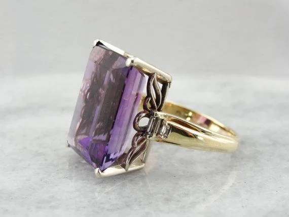 Alexandrite Gemstone Rings with a Chameleon - like Color ChangeImmense Amethyst Cocktail Ring,