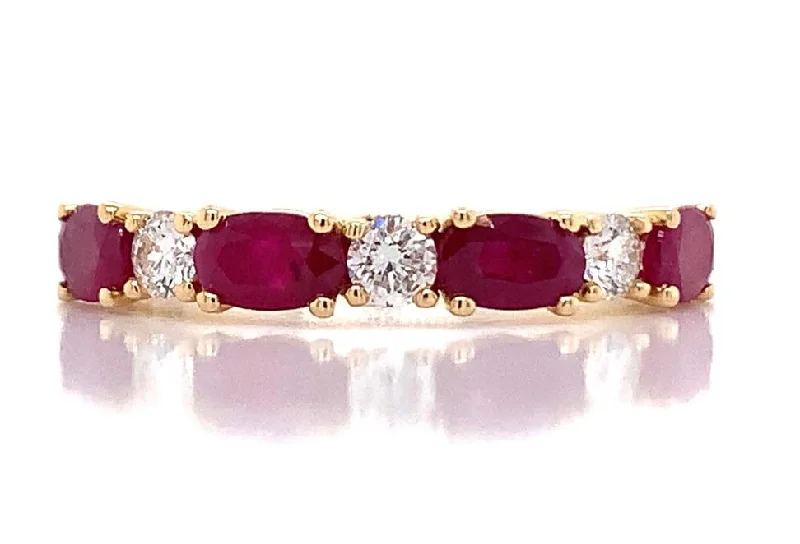 Agate Gemstone Rings with a Banded and Textured Design18ct Yellow Gold Earth Grown Ruby And Diamond Ring