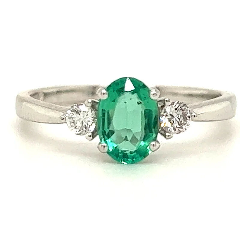 Aquamarine Gemstone Rings with a Nautical - Themed SettingOval Earth Grown Emerald with side Diamond Trilogy