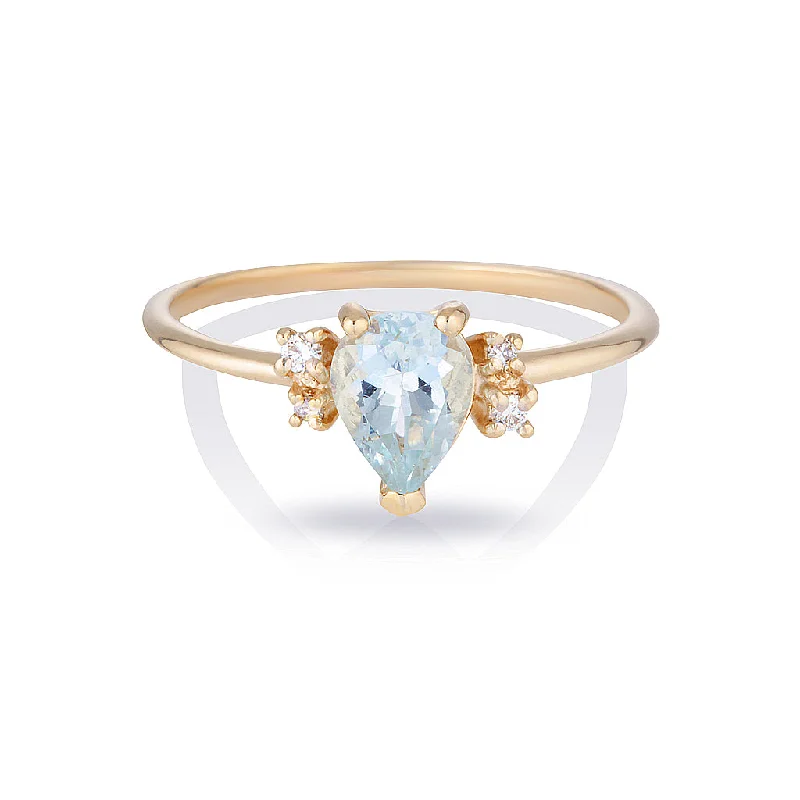 Sapphire Gemstone Rings in a Victorian - Inspired DesignLilah II | aquamarine & diamonds