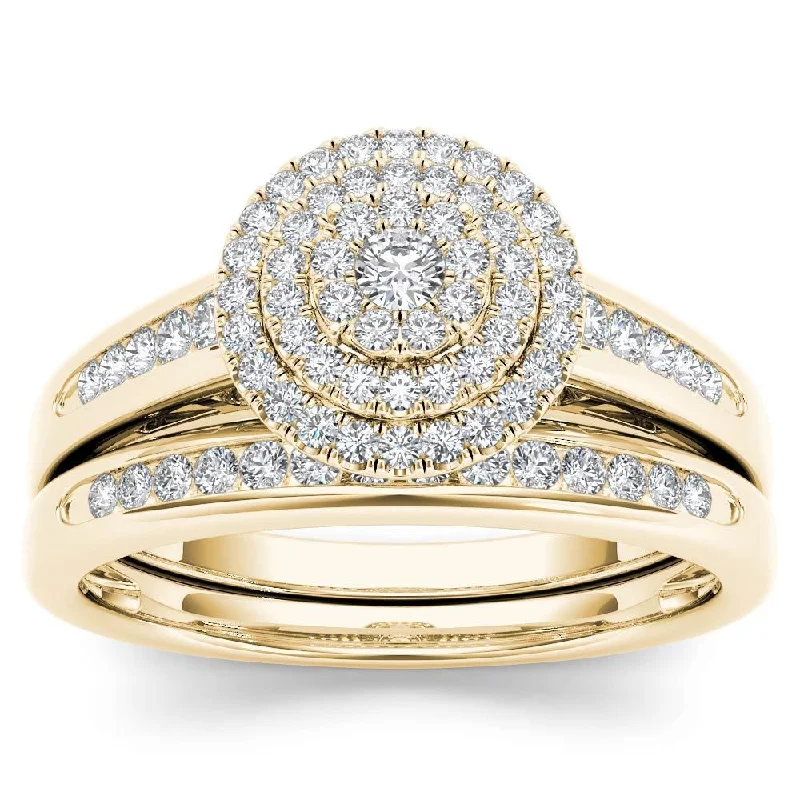 Pear - Shaped Engagement Rings with Twisted Shank DesignsDe Couer 1/3ct TDW Diamond Cluster Halo Bridal Set