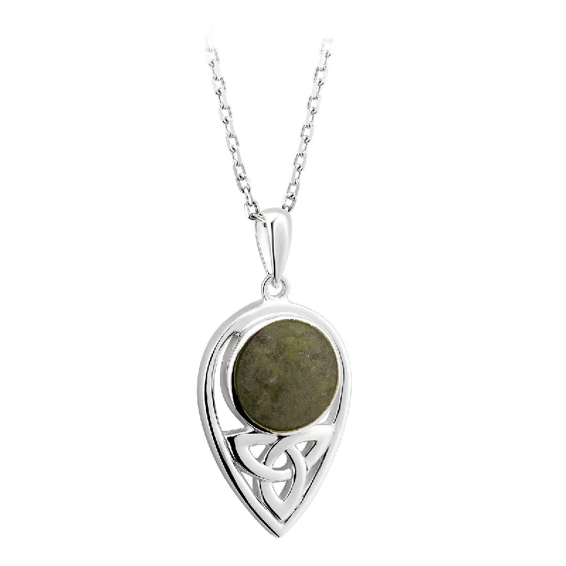 Medallion - Pendant Necklaces with Intricate Relief - Style ArtworkROUND CONNEMARA MARBLE TRINITY KNOT PENDANT